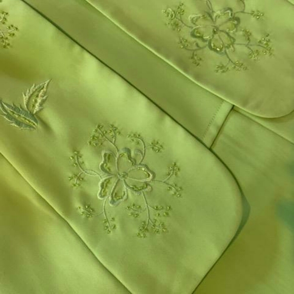 Harmony - New York....Three piece suit - Picture 3 of 4